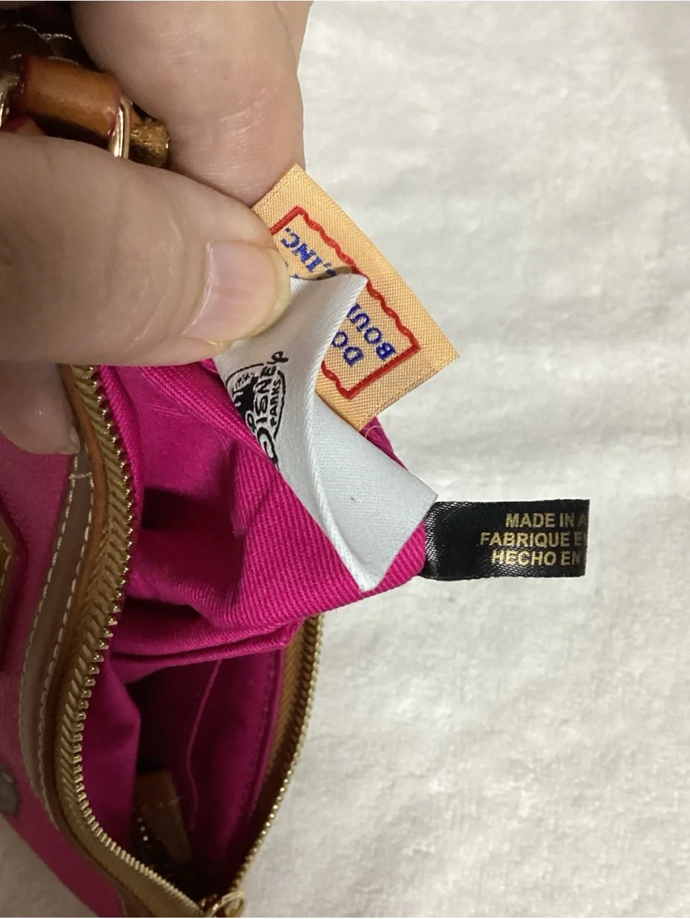 Dooney & Bourke Disney The Aristocats 2019 Collection Wristlet RARE